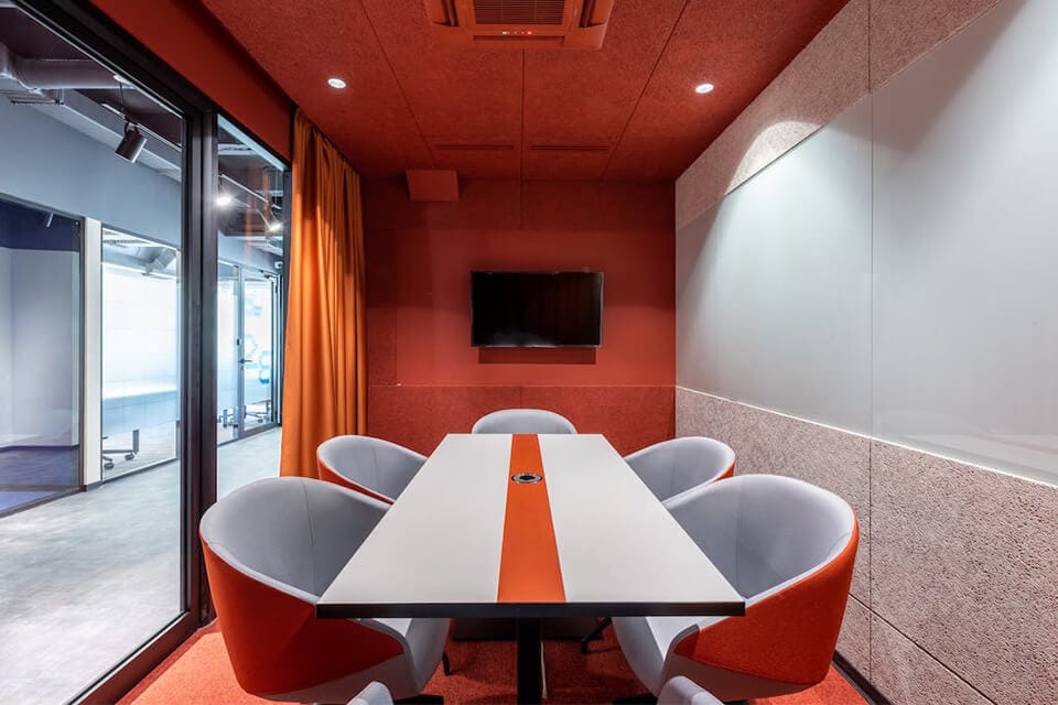 Small meeting room 1